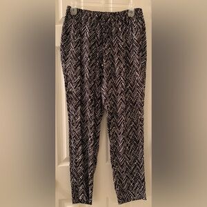 White House Black Market Black & White Pattern Pants